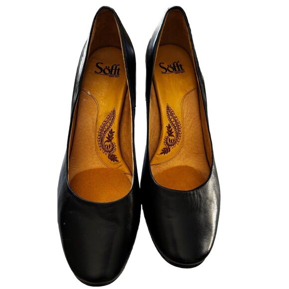 Sofft Black Leather Heels 3” Round Toe Sz 9.5 Wide Classy Career Capsule Comfy - Picture 2 of 7